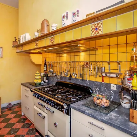 Chateau Du Pegulier Location Integrale Vakantiehuis Montaut (Ariege)