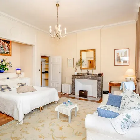 Chateau Du Pegulier Location Integrale Vakantiehuis *