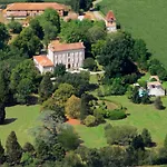 Chateau Du Pegulier Hotes *