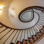 Chateau Du Pegulier Hotes Montaut (Ariege)