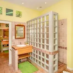 Chateau Du Pegulier Hotes Montaut (Ariege)