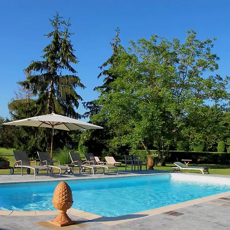 Chateau Du Pegulier Hotes Tatil Evi *