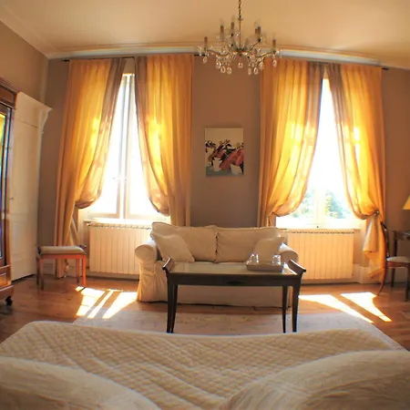 別荘 Chateau Du Pegulier Location Integrale