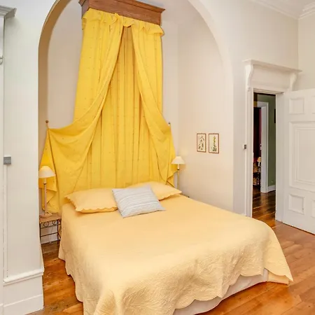 Tatil Evi Chateau Du Pegulier Hotes