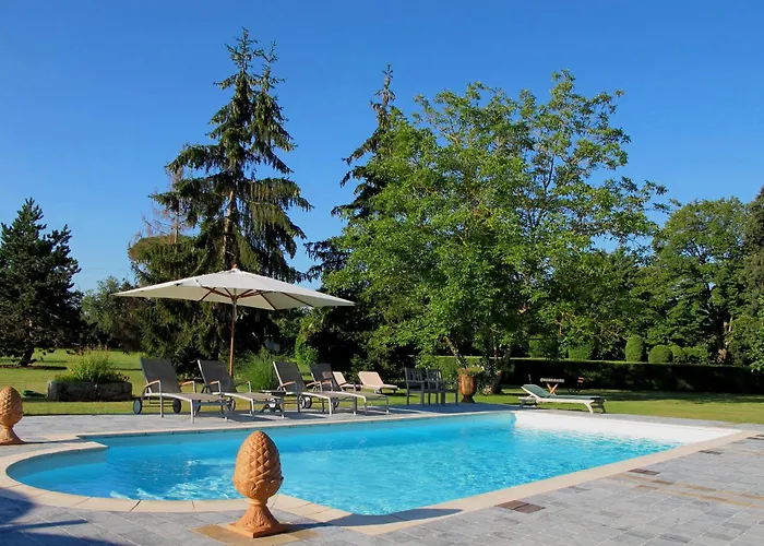 Chateau Du Pegulier Location Integrale Tatil Evi *