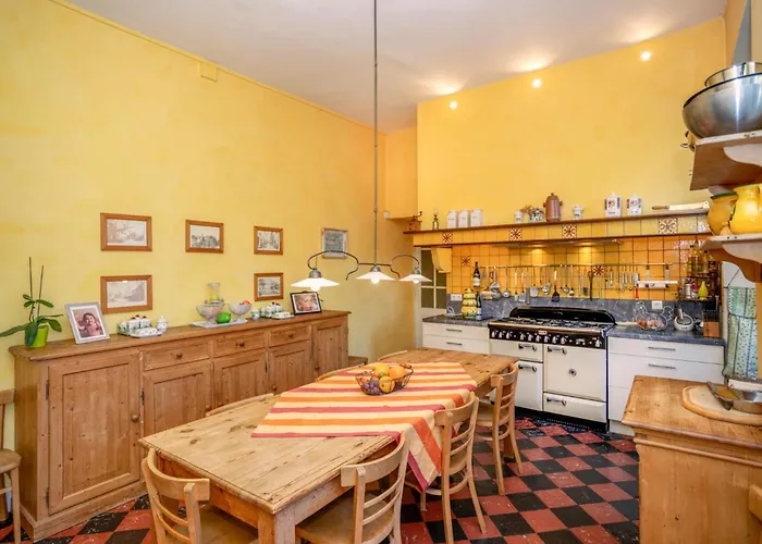 Semesterbostad Chateau Du Pegulier Chambres Hotes