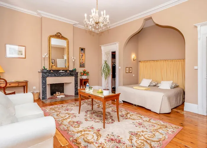 Chateau Du Pegulier Location Integrale *