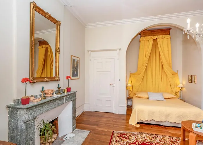 Chateau Du Pegulier Location Integrale Tatil Evi *