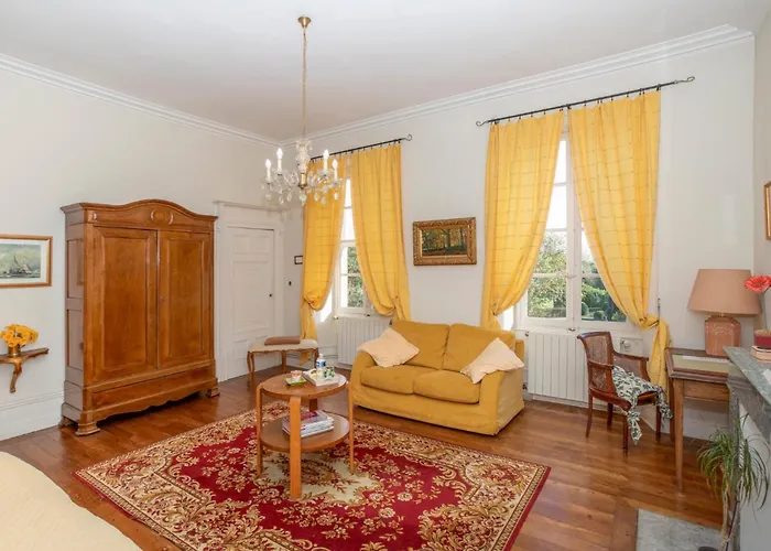 Chateau Du Pegulier Chambres Hotes Semesterbostad *