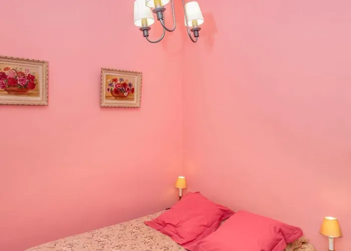 Chateau Du Pegulier Chambres Hotes Montaut (Ariege)